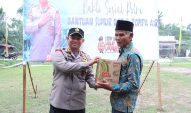 Bakti Sosial Polri, Polres Siak Serahkan Bantuan Sumur Bor dan Fasilitas Air Bersih Kepada Warga Mengkapan