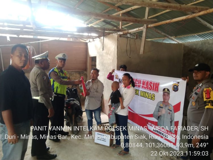 Giat Minggu Kasih, Polsek Minas - Polres Siak Berikan Bantuan Sosial Kepada Keluarga Penderita Bibir Sumbing di Minas Barat 