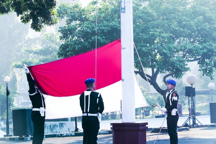 Upacara Bendera 17 Juli 2024: Panglima TNI Ingatkan Ancaman Siber dan Judi Online