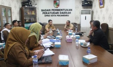 Bapemperda DPRD Pekanbaru dan Pemko Bahas 22 Ranperda Prioritas Tahun 2024