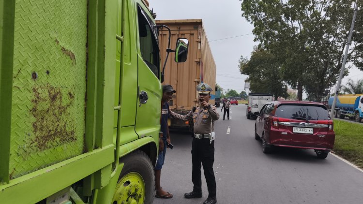 Gelar Razia Gabungan di Pekanbaru, Polda Riau Tindak 76 Kenderaan Yang Melanggar