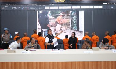 Ungkap Kasus Pembakaran, Perusakan dan Penjarahan PT SSL di Tumang, Polda Riau Tetapkan 13 Tersangka