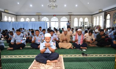 Lanud Sultan Hasanuddin Gelar Doa Bersama Sambut Hari Bakti TNI AU 2025