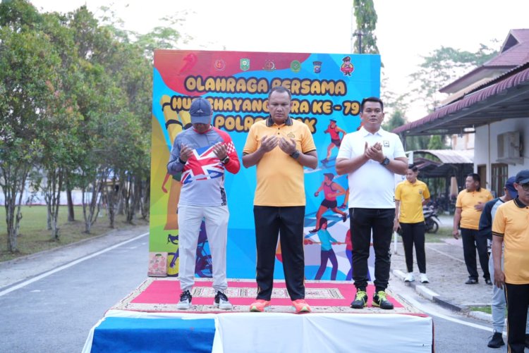 Wakil Ketua DPRD Siak Menang Tarik Tambang di HUT Bhayangkara ke-79 Polres Siak