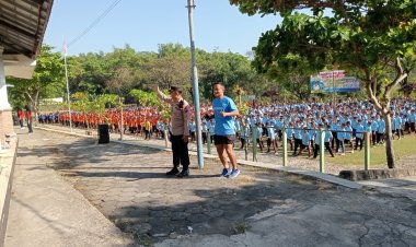 Danramil Gemolong Ikut Lomba Lari Merdeka di SMK Sakti Semarakkan HUT RI ke-80