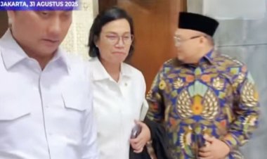 Sri Mulyani Bungkam Usai Sidang Kabinet, Isu Mundur dari Kabinet Prabowo Menguat
