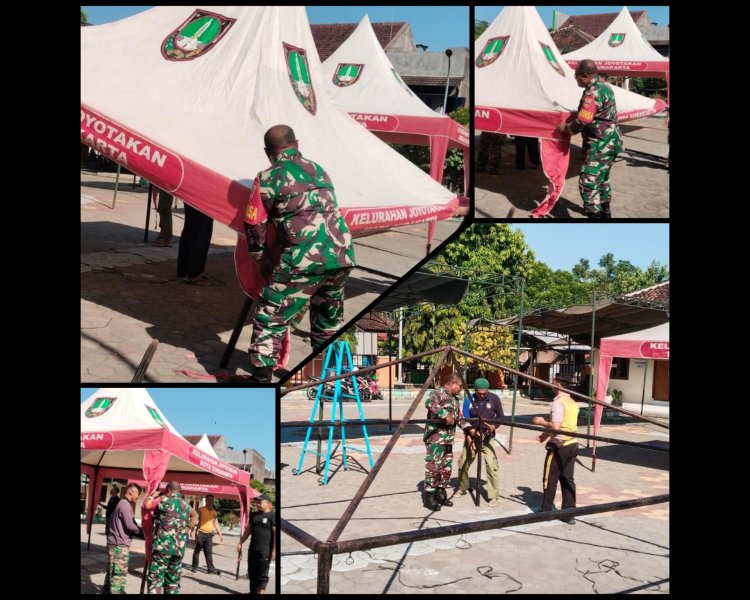 Babinsa Joyotakan Latih Pemasangan Tenda Darurat Antisipasi Bencana Bersama Bhabinkamtibmas dan Linmas