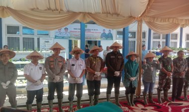 Pemkab Inhu Dorong Gerakan Menanam pada Hari Pangan Sedunia ke-80