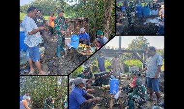 Babinsa Simo Bantu Warga Bangun Rumah di Boyolali