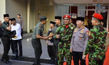 Kepala Staf Umum TNI Hadiri Apel Akbar Kokam di Stadion Manahan Surakarta