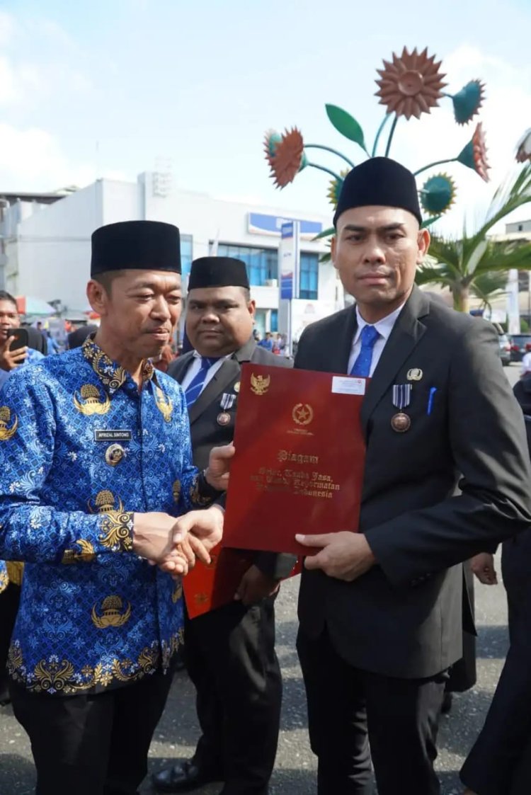Bupati Rohil Minta Korpri Dan PGRI Terus Berinovasi Dibidang Digitalisasi