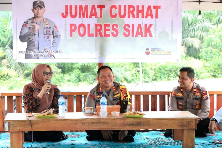 Kapolres Siak Mengungkapkan Solusi Terkait TPS yang Terdampak Banjir pada Acara Jumat Curhat, untuk Memastikan Pemilu Berlangsung Aman dan Lancar