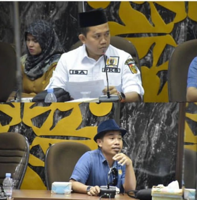 Wakil Komisi I Krismat Hutagalung (bawah) dan Sekretaris Komisi I Isa Lahamid (atas) saat menghadiri rapat hearing