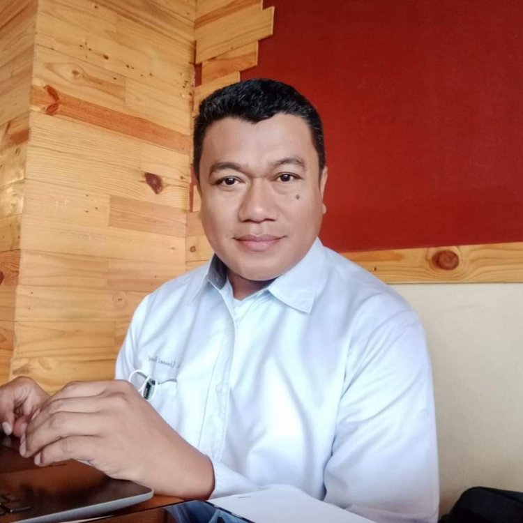Pengangguran dan Keseimbangan Makroekonomi oleh: Syaiful Anwar (Dosen Fakultas Ekonomi UNAND Padang)