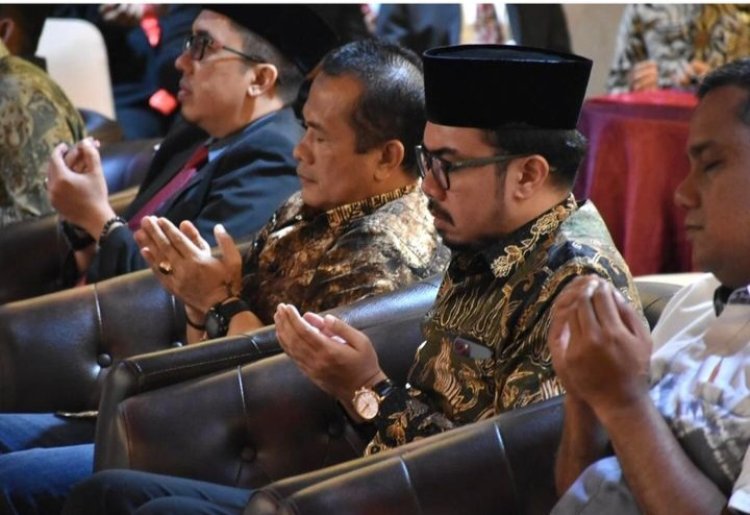 Wakil Ketua DPRD Pekanbaru Hadiri Pelantikan 45 Panwascam Pilkada 2024