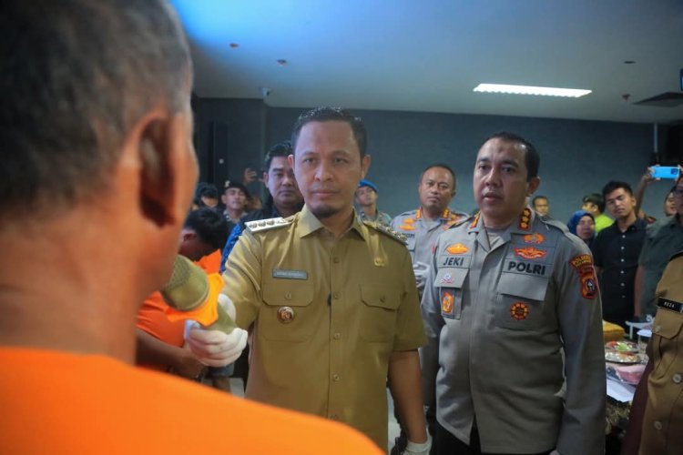 Wali Kota Pekanbaru Agung Nugroho Soroti Pungli dan Pelanggaran Pengelolaan Sampah: Pemko Tegas Tindak Oknum Nakal