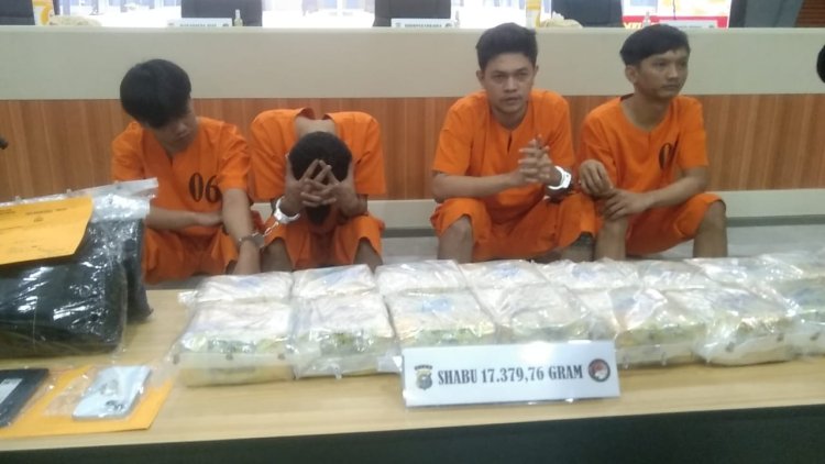 Polda Riau Gagalkan Peredaran 17,3 Kg Sabu, Empat Pelaku Ditangkap