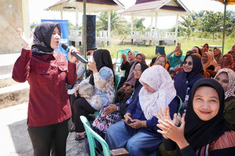Anggota Komisi IX DPR RI Sosialisasi Program Makanan Bergizi Gratis (MBG) di Rokan Hilir