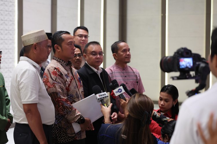Prabowo Rehabilitasi Dua Guru Luwu Utara, Hak dan Martabat Dipulihkan