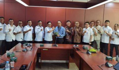 Bupati Asmar Temui Bappenas RI, Perjuangkan Dukungan APBN 2027 untuk Infrastruktur dan Pembangunan Kepulauan Meranti
