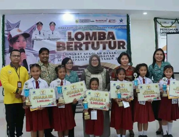 Ketua TP PKK Dairi, Menutup Lomba Bertutur Tingkat Sekolah Dasar/Madrasah Ibtidaiyah se-Kabupaten Dairi