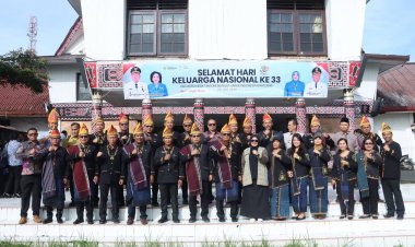 Pemkab Dairi, Peringati Harganas Ke-33 Tahun 2026, Wabub Bertindak Sebagai Inspektur Upacara